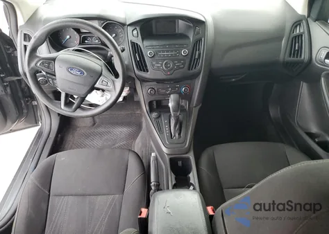 2018 Ford Focus Se z USA, uszkodzony, nr VIN 1FADP3K24JL308095